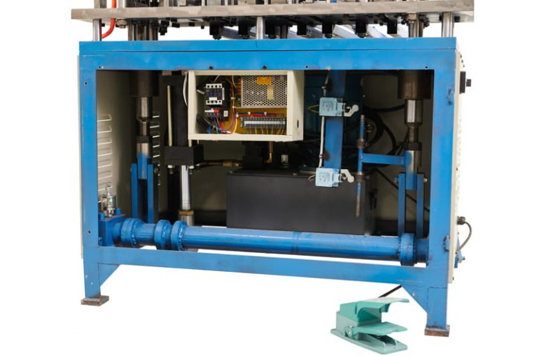 Máy đột dập thủy lực 28 dao Máy đột dập thủy lực 28 dao