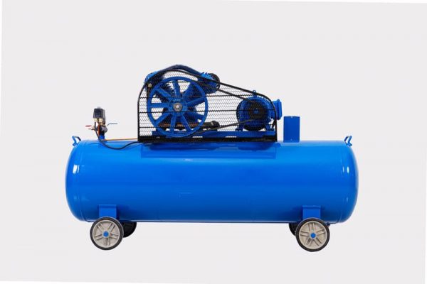 Máy nén khí 330L – 5,5HP Máy nén khí 330L – 5,5HP