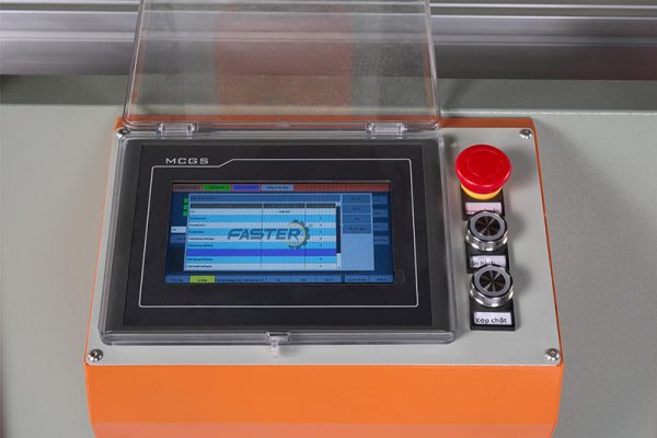 Máy khoan khóa nhôm 2 đầu Faster CNC 1350 Máy khoan khóa nhôm 2 đầu Faster CNC 1350